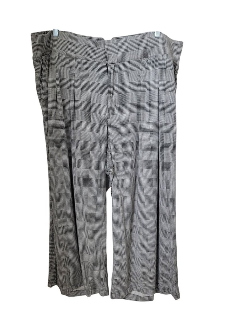 Torrid Size 24 Black White Plaid Wide Leg Crop Pant - Picture 3 of 15